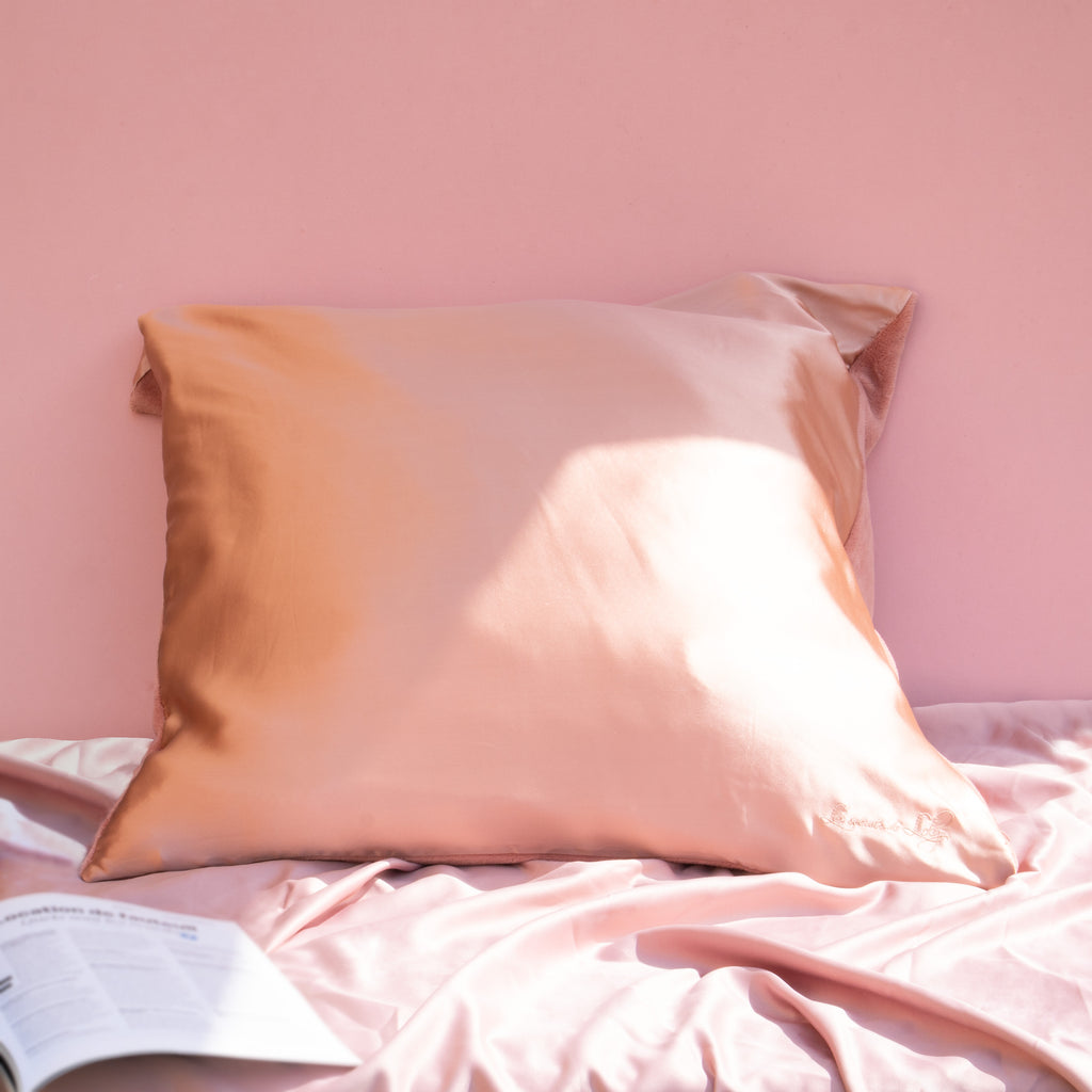 Kiss Pillow Rose Gold - Taie d'oreiller double face anti-frisottis et déshydratation