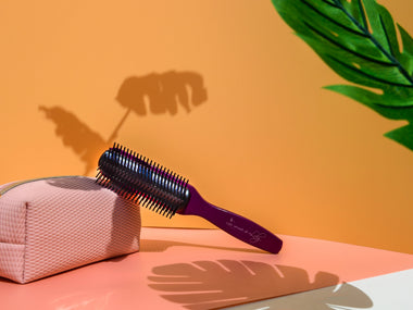 Cheveux texturés : quelle(s) brosse(s) choisir ?