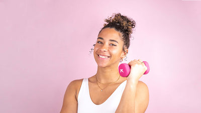 Curly hair and sport: which routine to choose?