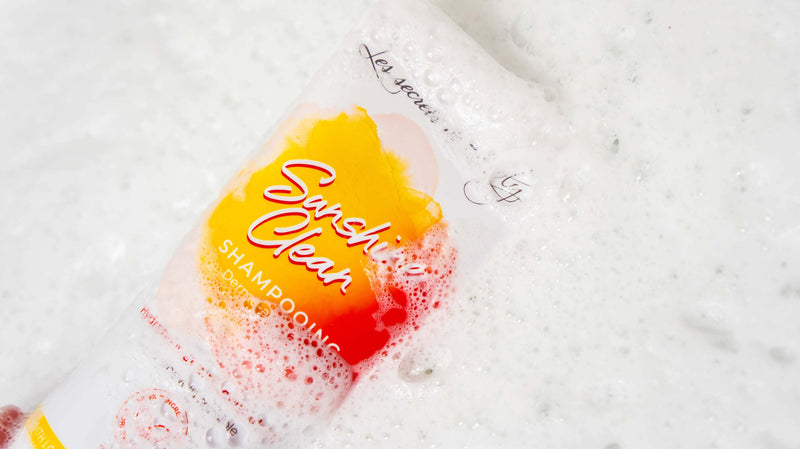 Comment bien appliquer son shampooing sur cheveux texturés ?